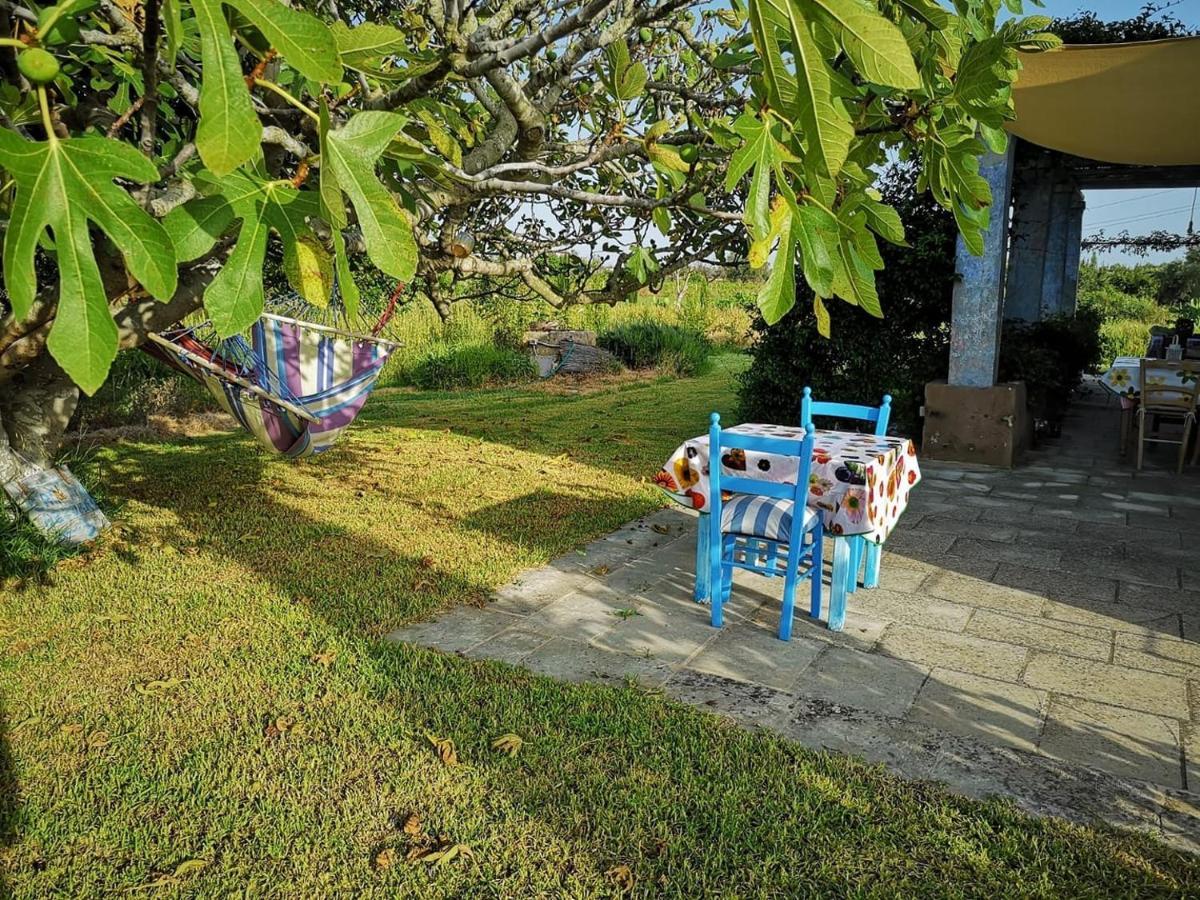 Le Cernicole Villa Melissano Buitenkant foto