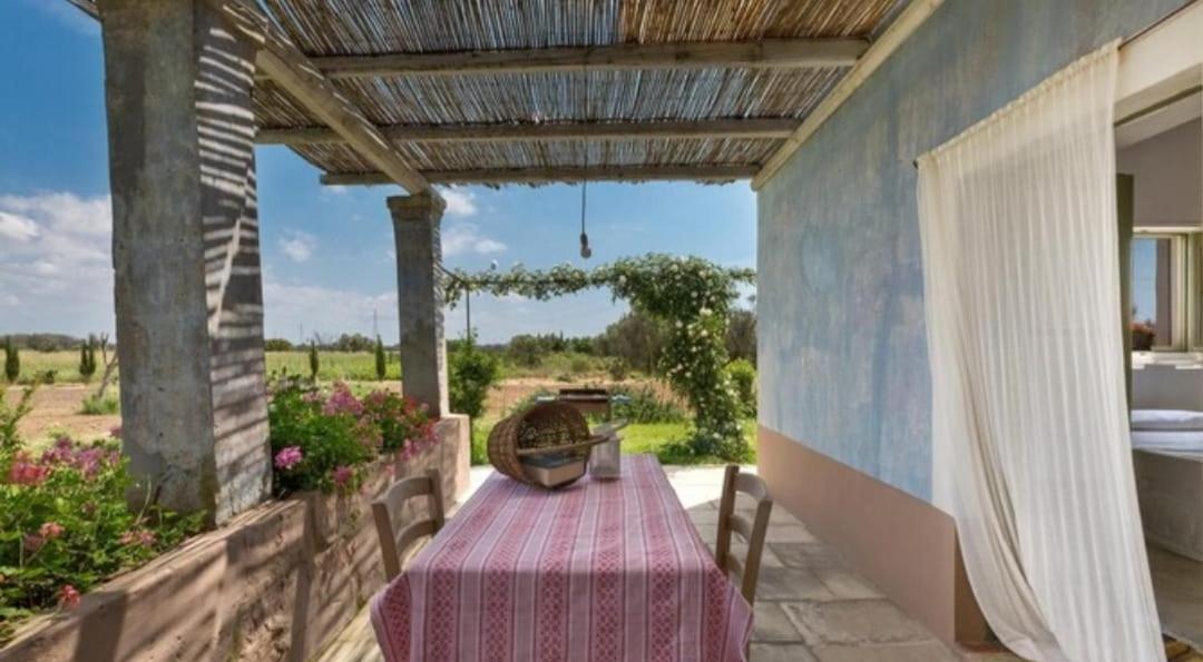 Le Cernicole Villa Melissano Buitenkant foto