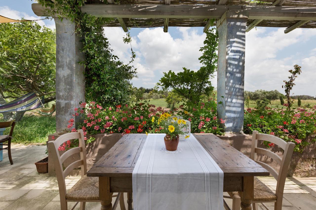 Le Cernicole Villa Melissano Buitenkant foto
